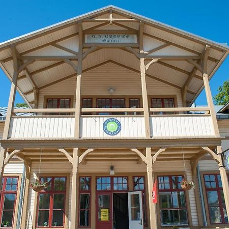 Ronneby Brunnspark Vandrarhem Och B&B מראה חיצוני תמונה