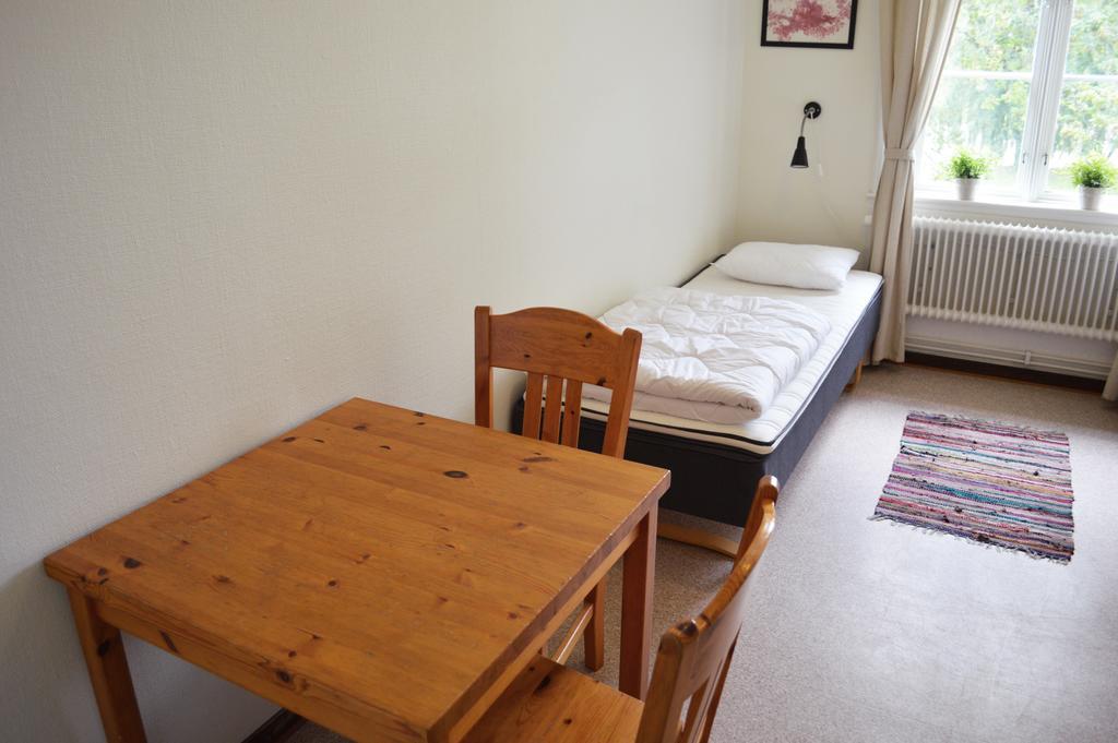 Ronneby Brunnspark Vandrarhem Och B&B חדר תמונה