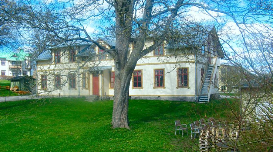 Ronneby Brunnspark Vandrarhem Och B&B מראה חיצוני תמונה