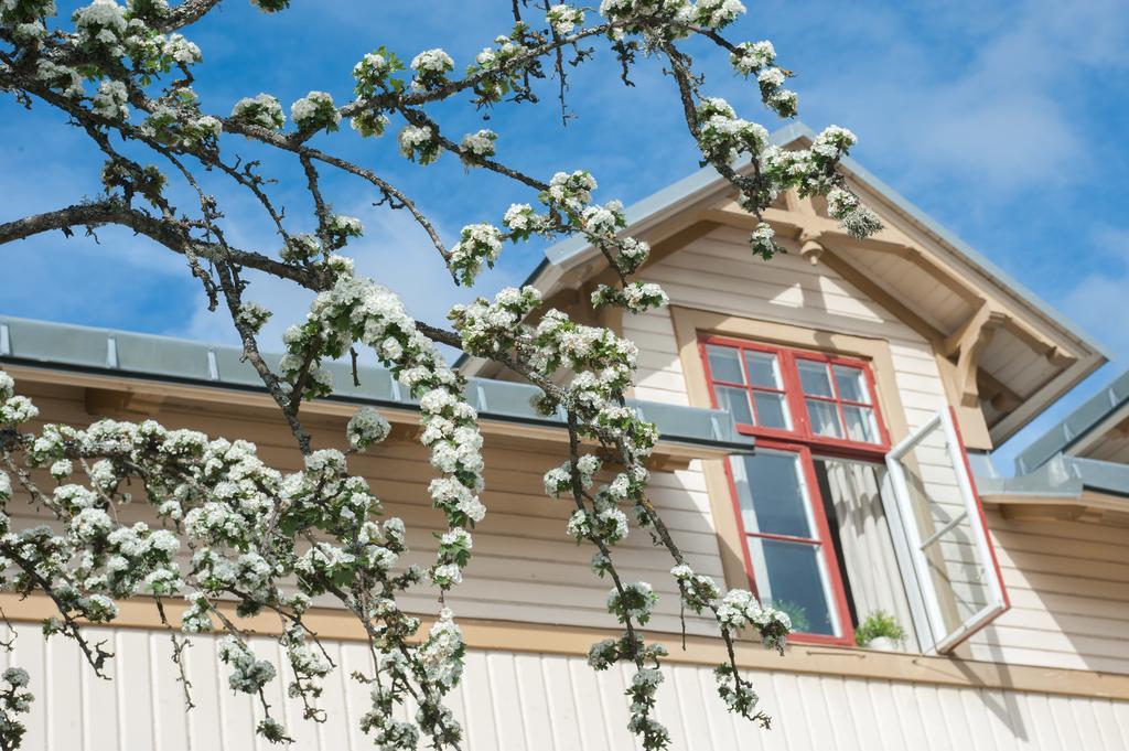 Ronneby Brunnspark Vandrarhem Och B&B מראה חיצוני תמונה