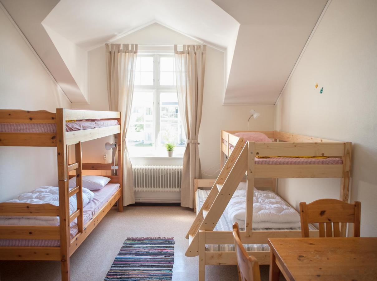 Ronneby Brunnspark Vandrarhem Och B&B חדר תמונה